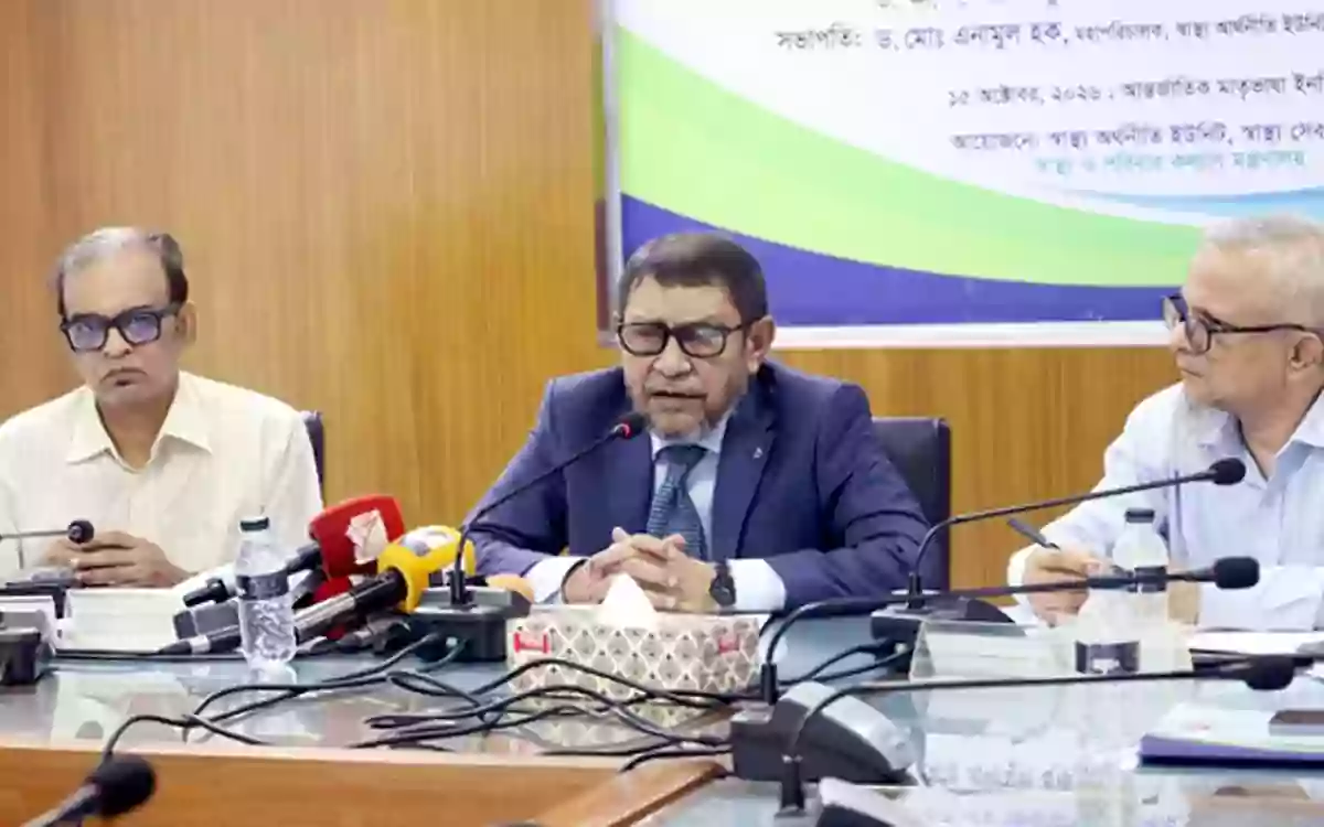 Rising Cumilla - Initiative to detect cancer in women using AI, plans underway to roll out the service in every upazila.