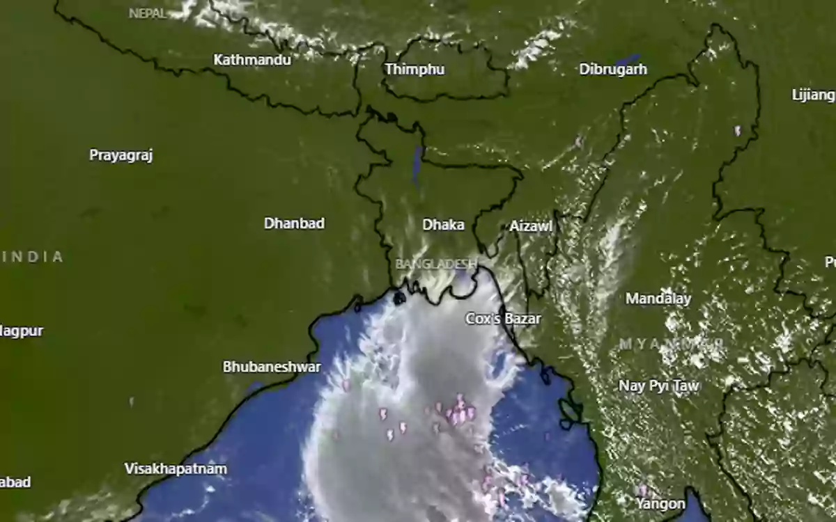 Rising Cumilla - Risk of a deep depression in the Bay of Bengal, a cyclone could strike the Andhra coast.