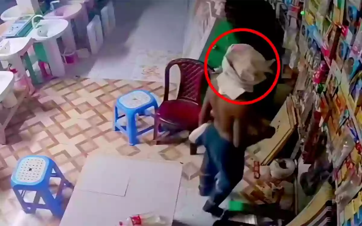RisingCumilla - Spate of thefts at Bulla Bazar in Lakhai, Habiganj- traders in a state of extreme panic